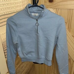 sweatshirt